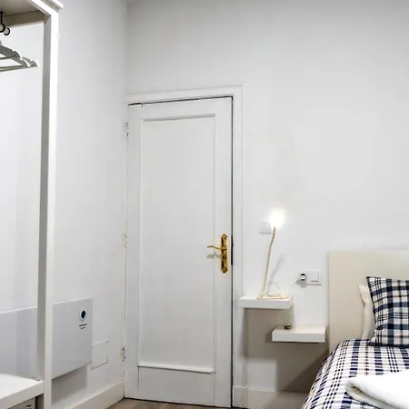 Dinamico Apartment *