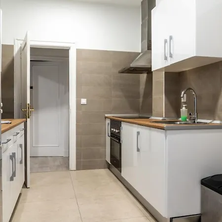 Dinamico Apartment
